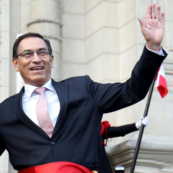 Martín Vizcarra asegura dejar la presidencia de Perú “con la frente en alto